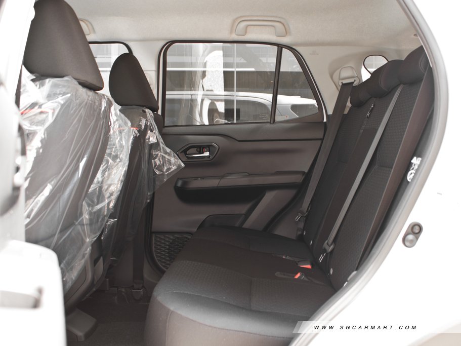 https://i.i-sgcm.com/new_cars/cars/12635/12635_g53
