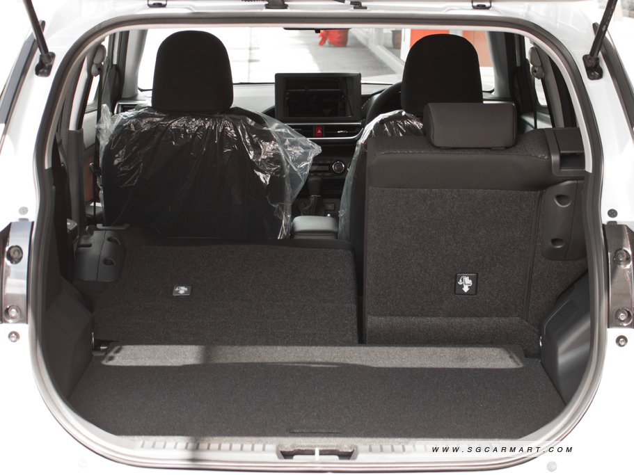 https://i.i-sgcm.com/new_cars/cars/12635/12635_g58
