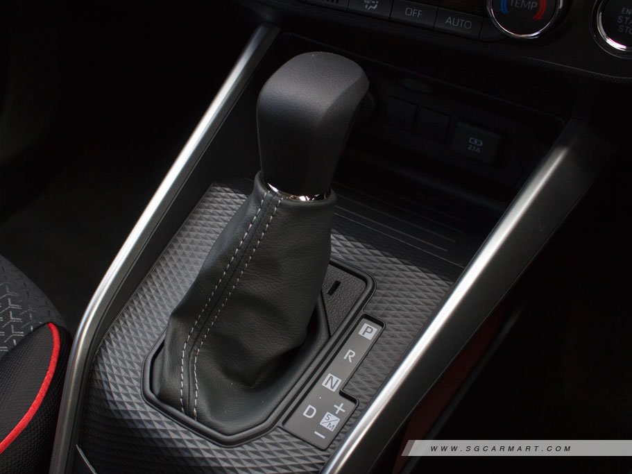 https://i.i-sgcm.com/new_cars/cars/12635/12635_g81