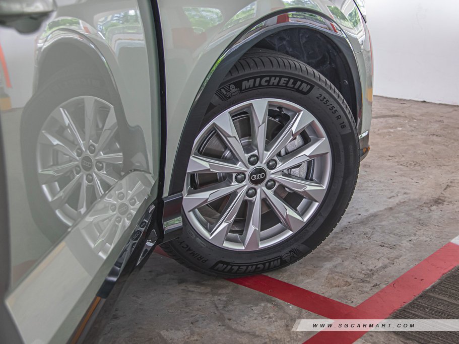 https://i.i-sgcm.com/new_cars/cars/12636/12636_g38