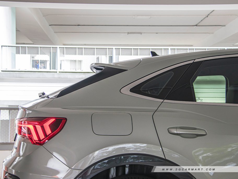 https://i.i-sgcm.com/new_cars/cars/12636/12636_g41