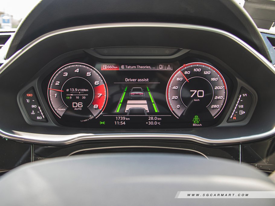 https://i.i-sgcm.com/new_cars/cars/12636/12636_g44
