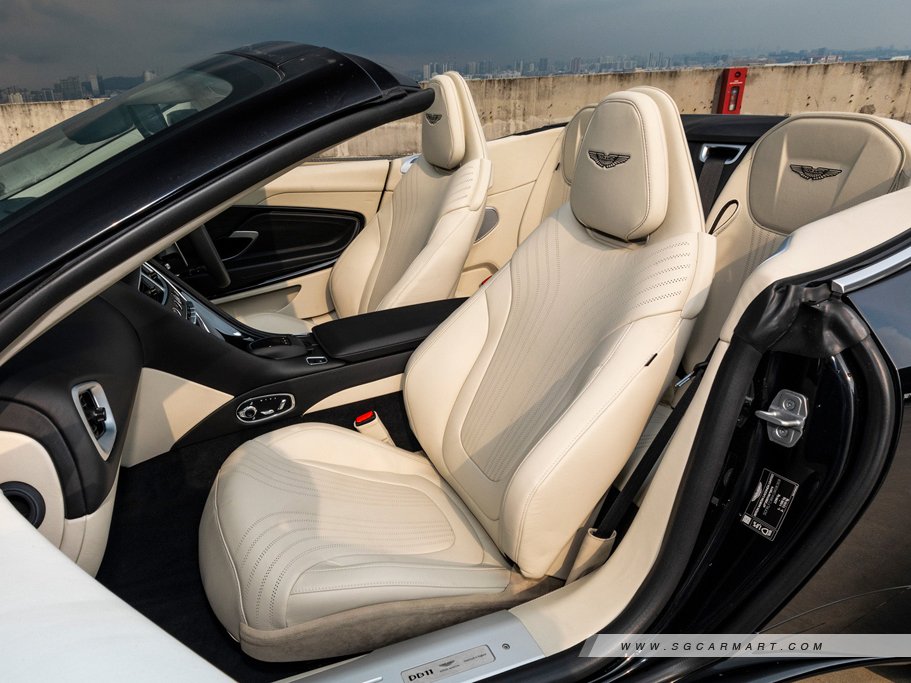 https://i.i-sgcm.com/new_cars/cars/12637/12637_g13