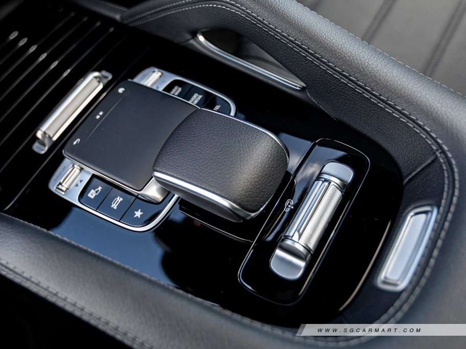 https://i.i-sgcm.com/new_cars/cars/12641/12641_g14