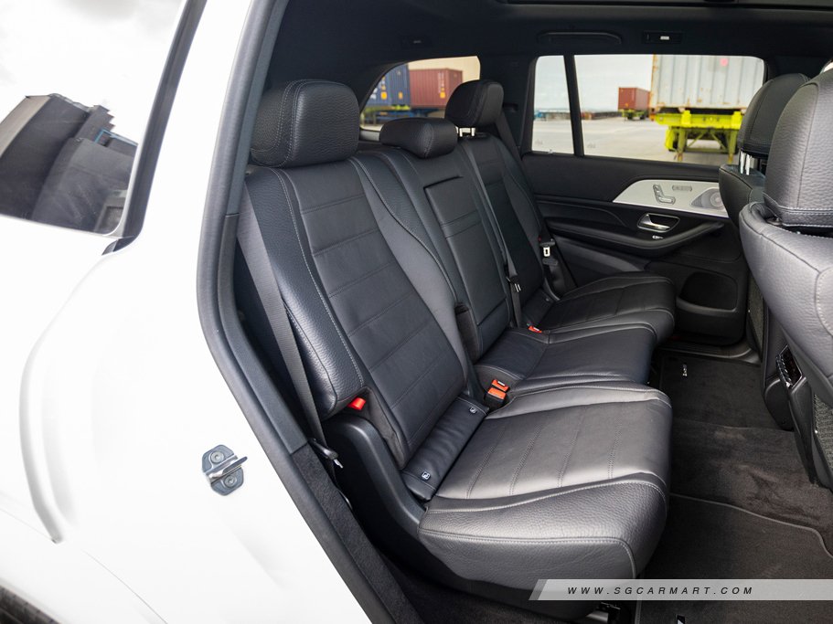 https://i.i-sgcm.com/new_cars/cars/12641/12641_g18