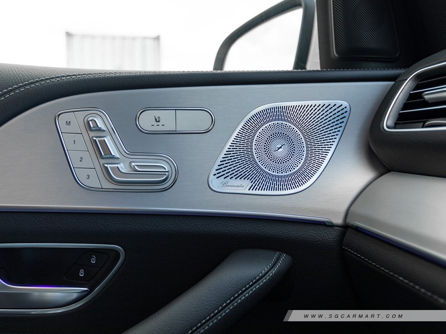 https://i.i-sgcm.com/new_cars/cars/12641/12641_g32