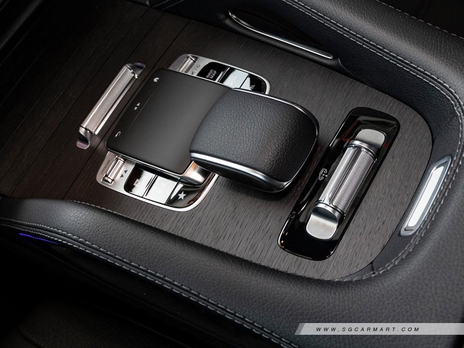 https://i.i-sgcm.com/new_cars/cars/12641/12641_g34