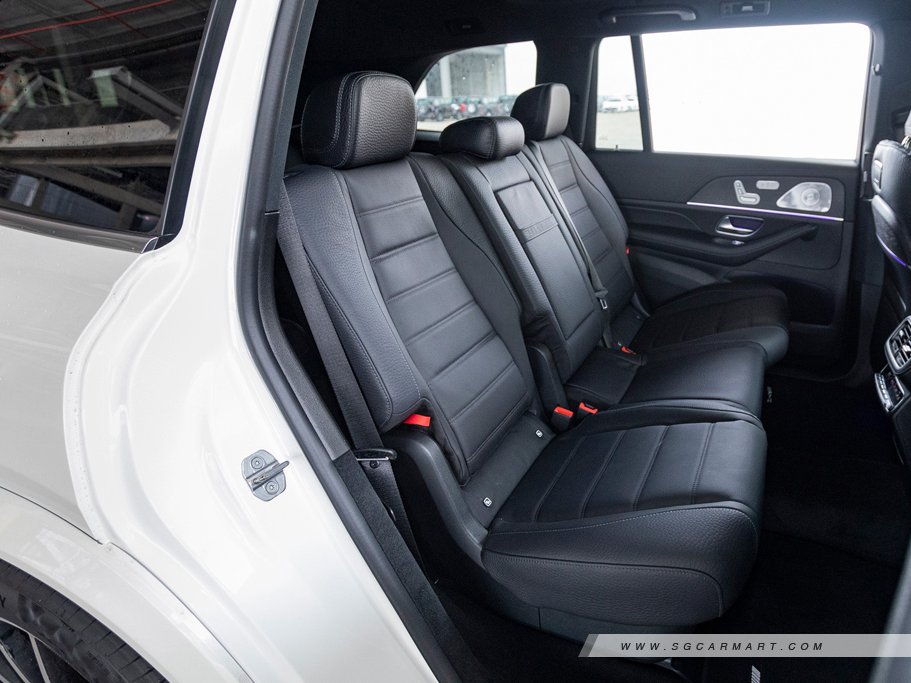 https://i.i-sgcm.com/new_cars/cars/12641/12641_g37