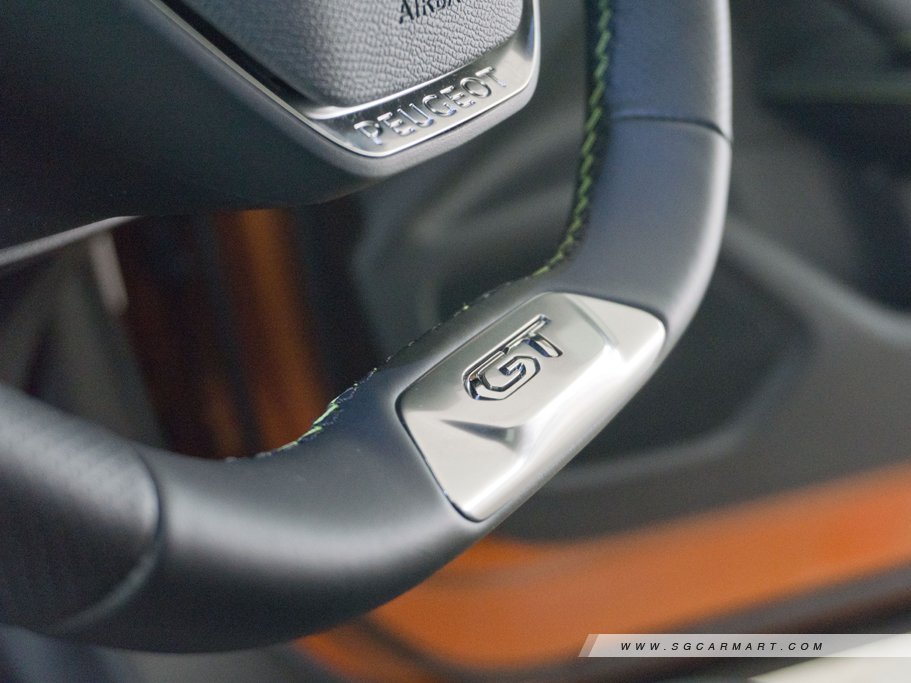 https://i.i-sgcm.com/new_cars/cars/12643/12643_g56