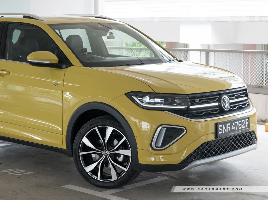 https://i.i-sgcm.com/new_cars/cars/12645/12645_g64
