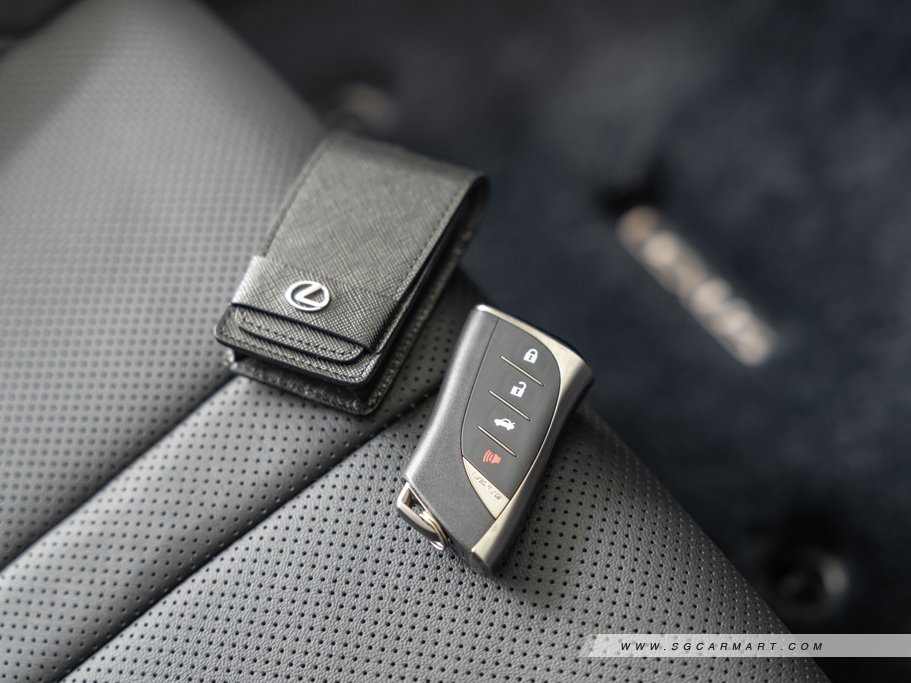 https://i.i-sgcm.com/new_cars/cars/12646/12646_g91