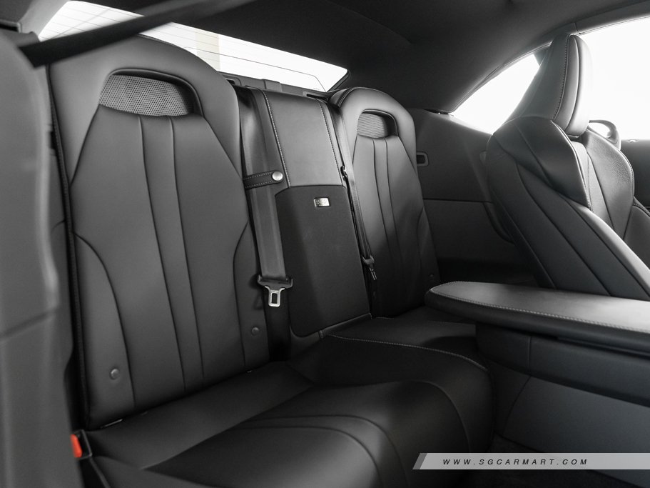 https://i.i-sgcm.com/new_cars/cars/12646/12646_g93