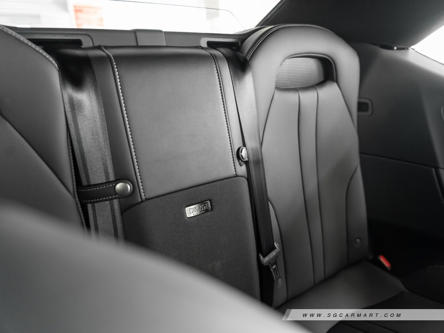 https://i.i-sgcm.com/new_cars/cars/12646/12646_g94