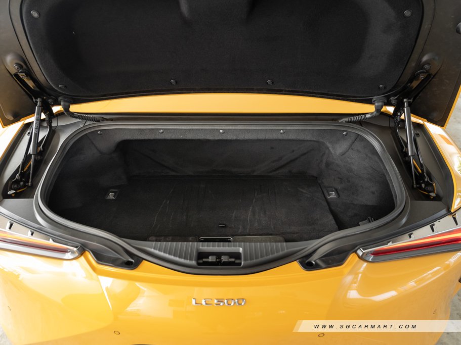https://i.i-sgcm.com/new_cars/cars/12646/12646_g95