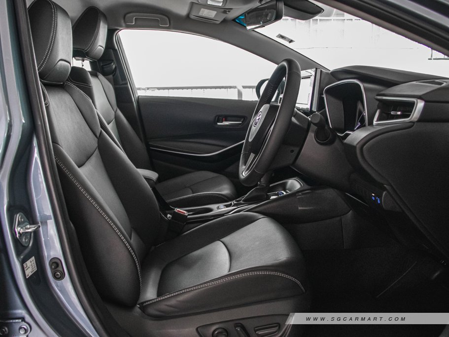https://i.i-sgcm.com/new_cars/cars/12647/12647_g44