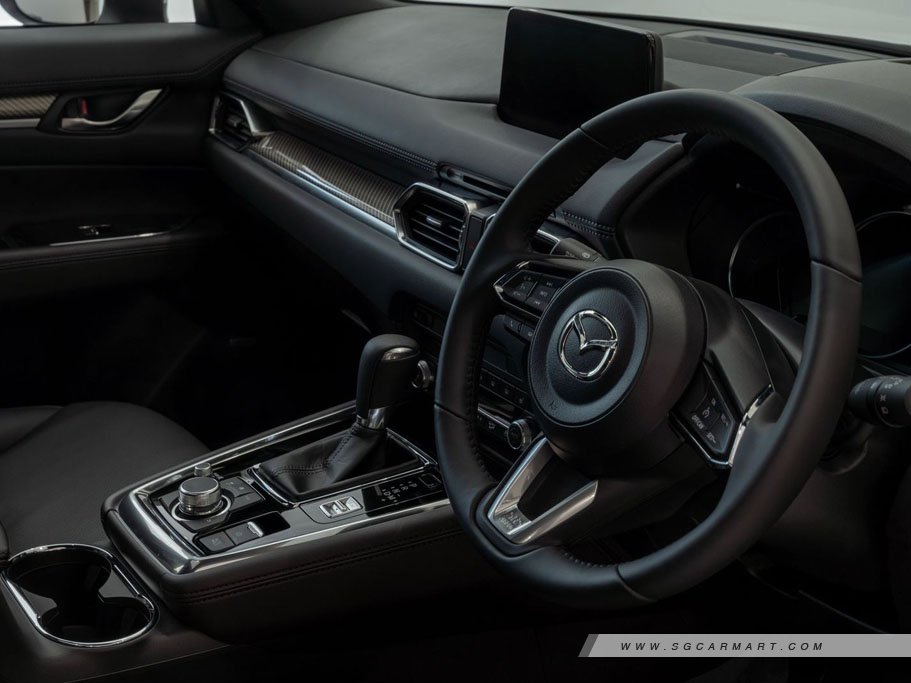 Mazda CX-8 11