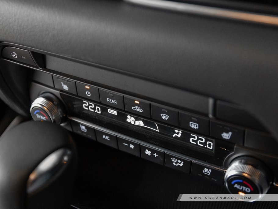 https://i.i-sgcm.com/new_cars/cars/12653/12653_g49