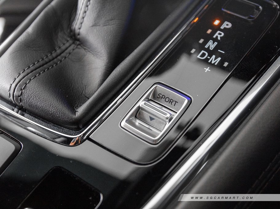 https://i.i-sgcm.com/new_cars/cars/12653/12653_g51