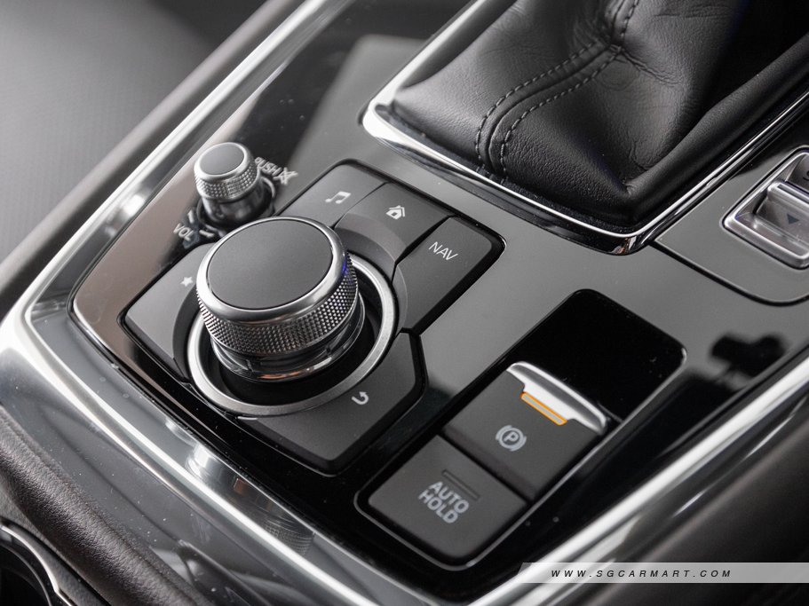 https://i.i-sgcm.com/new_cars/cars/12653/12653_g52