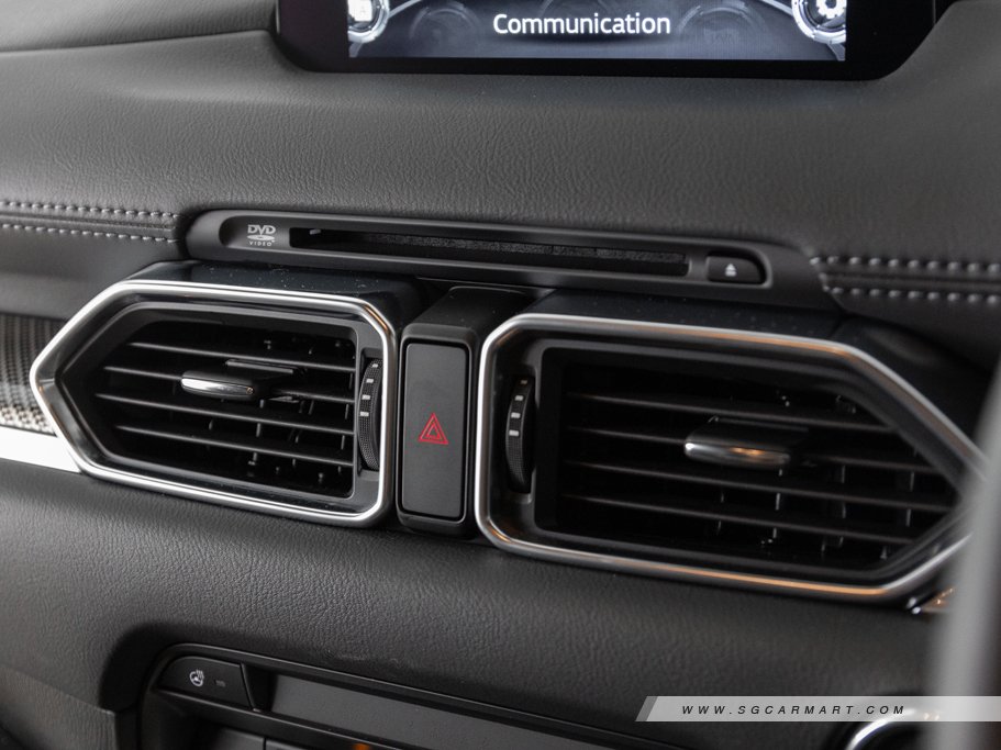 https://i.i-sgcm.com/new_cars/cars/12653/12653_g55