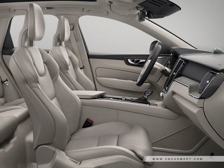 https://i.i-sgcm.com/new_cars/cars/12655/12655_g15