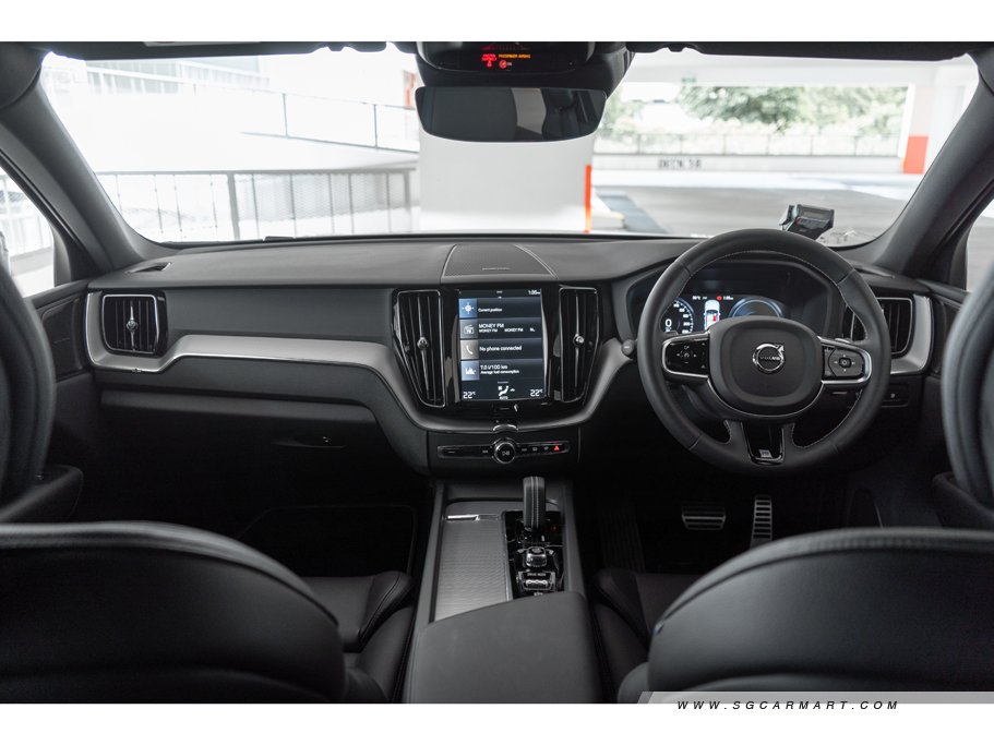 https://i.i-sgcm.com/new_cars/cars/12655/12655_g38