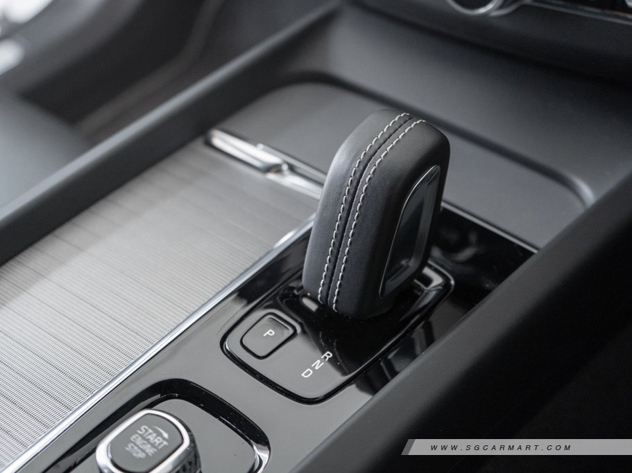 https://i.i-sgcm.com/new_cars/cars/12655/12655_g66