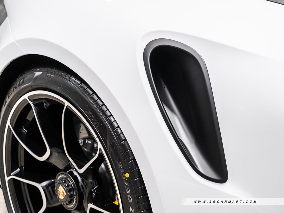 https://i.i-sgcm.com/new_cars/cars/12656/12656_g110