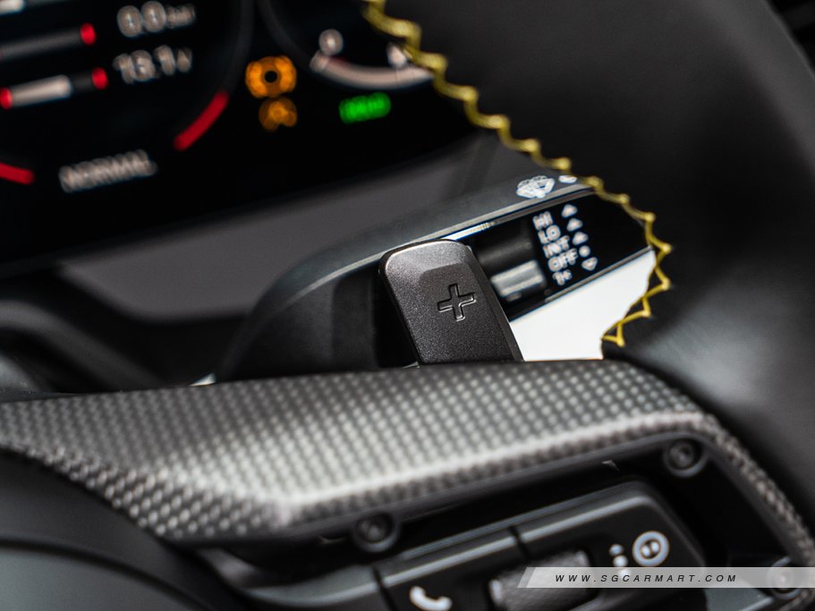 https://i.i-sgcm.com/new_cars/cars/12656/12656_g129