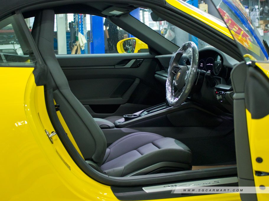 https://i.i-sgcm.com/new_cars/cars/12656/12656_g12