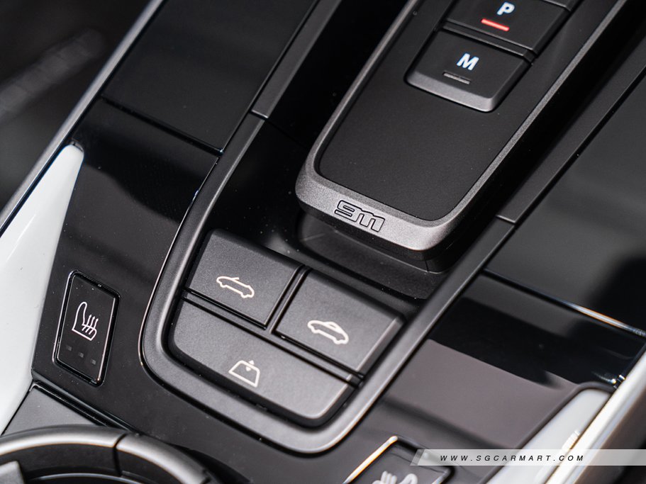 https://i.i-sgcm.com/new_cars/cars/12656/12656_g144