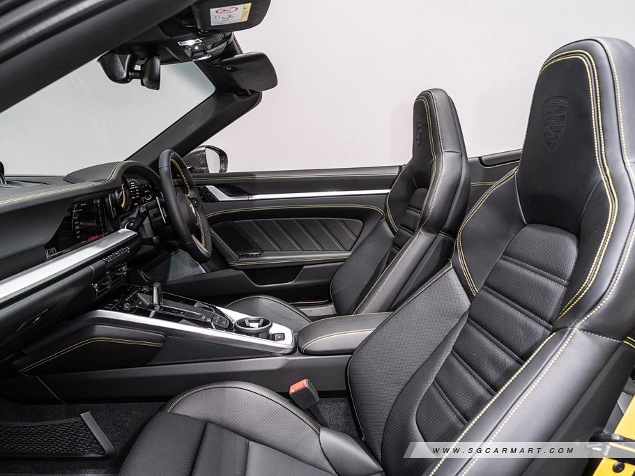 https://i.i-sgcm.com/new_cars/cars/12656/12656_g153