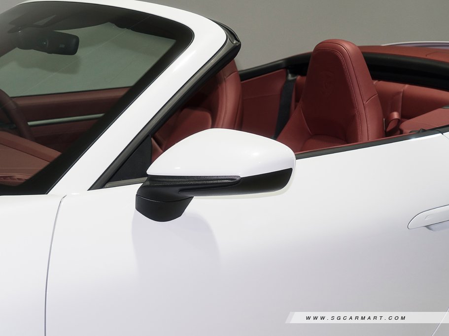 https://i.i-sgcm.com/new_cars/cars/12656/12656_g42