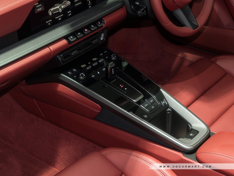 https://i.i-sgcm.com/new_cars/cars/12656/12656_g75