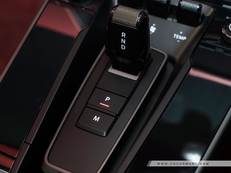 https://i.i-sgcm.com/new_cars/cars/12656/12656_g82