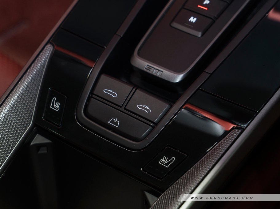 https://i.i-sgcm.com/new_cars/cars/12656/12656_g85