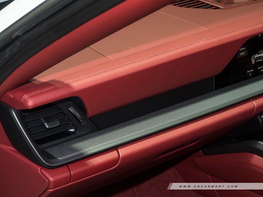 https://i.i-sgcm.com/new_cars/cars/12656/12656_g88