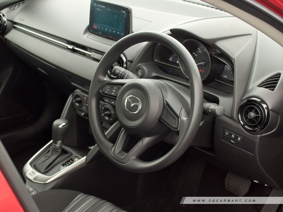 https://i.i-sgcm.com/new_cars/cars/12658/12658_g13
