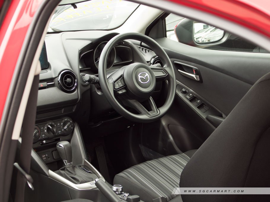 https://i.i-sgcm.com/new_cars/cars/12658/12658_g14
