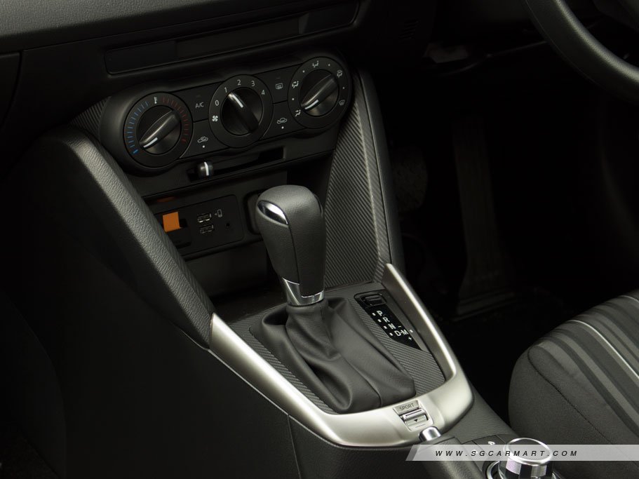 https://i.i-sgcm.com/new_cars/cars/12658/12658_g21