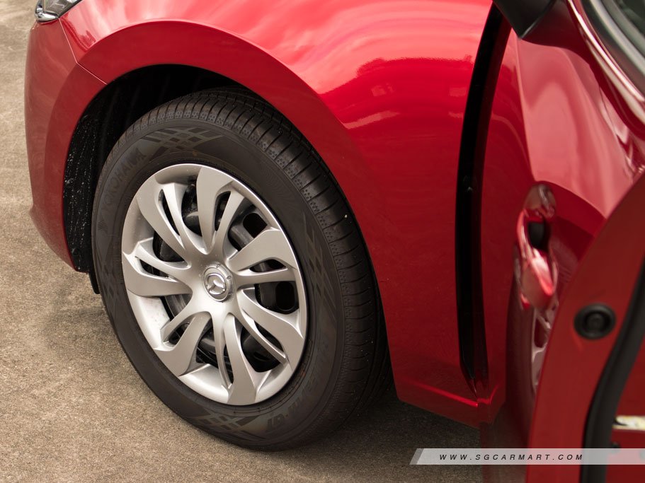 https://i.i-sgcm.com/new_cars/cars/12658/12658_g9