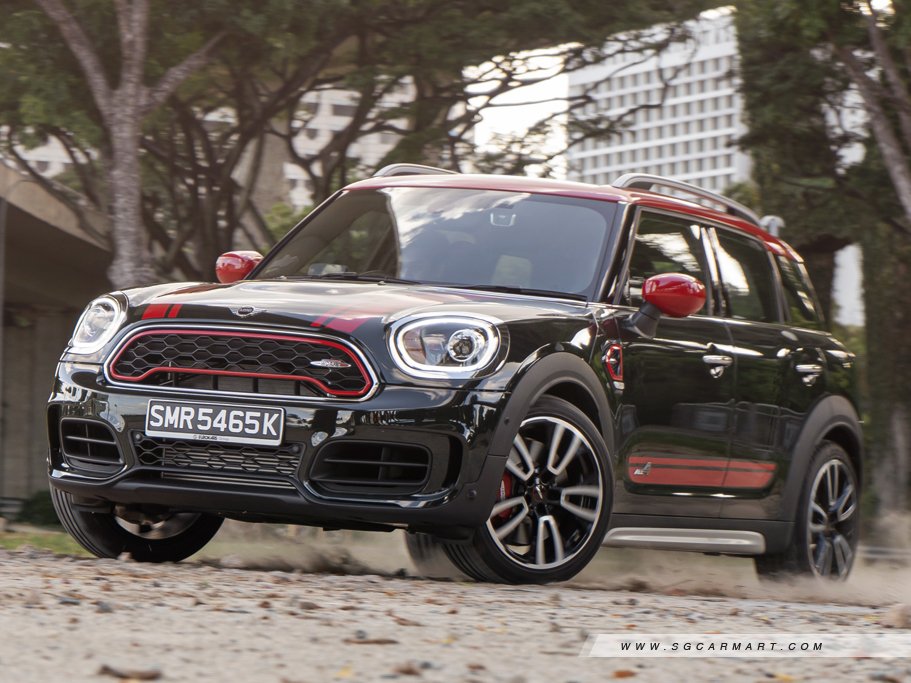 https://i.i-sgcm.com/new_cars/cars/12660/12660_g18