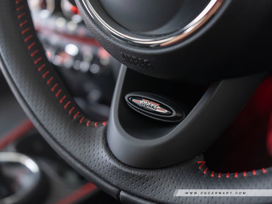 https://i.i-sgcm.com/new_cars/cars/12660/12660_g39