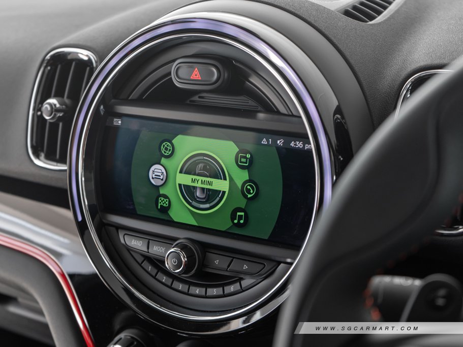 https://i.i-sgcm.com/new_cars/cars/12660/12660_g41