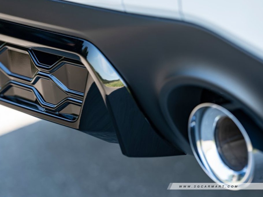 https://i.i-sgcm.com/new_cars/cars/12660/12660_g66