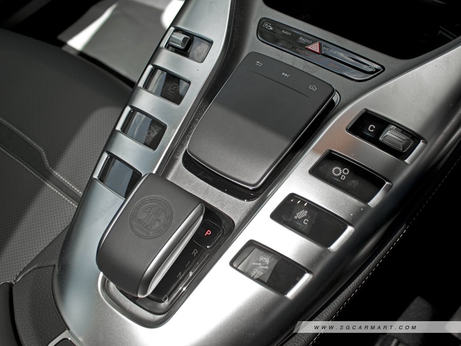 Mercedes-Benz AMG GT 4-Door Coupe Mild Hybrid 43 4MATIC+ 32