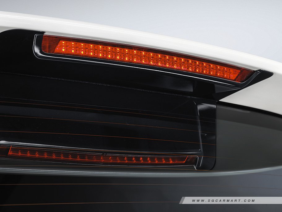 https://i.i-sgcm.com/new_cars/cars/12663/12663_g29