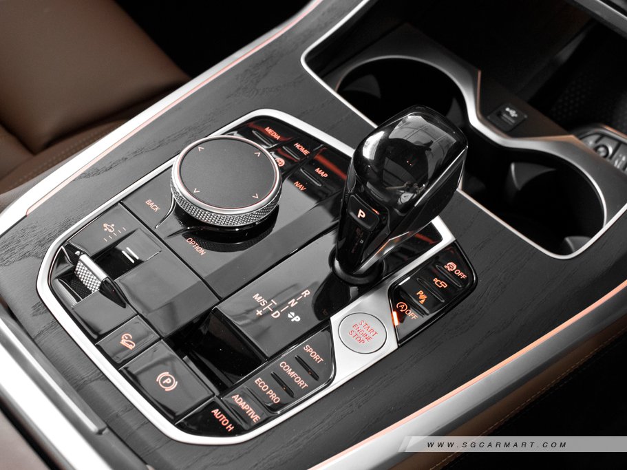 https://i.i-sgcm.com/new_cars/cars/12664/12664_g28