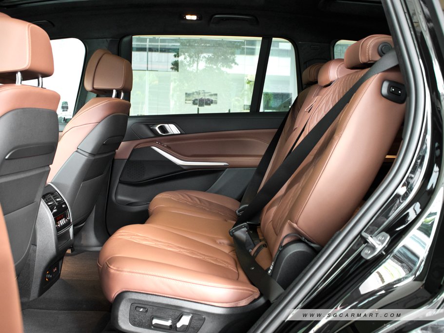https://i.i-sgcm.com/new_cars/cars/12664/12664_g35