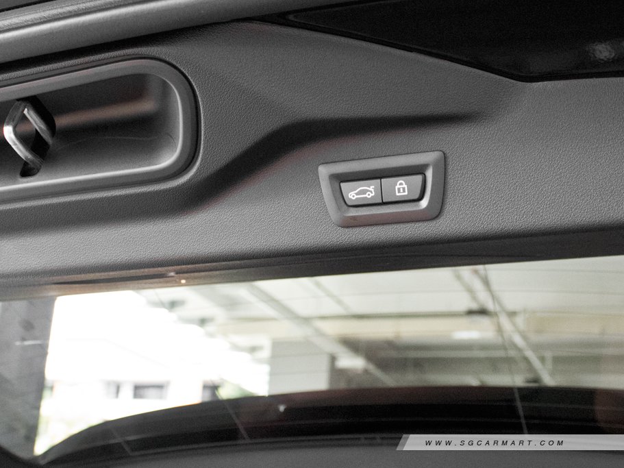 https://i.i-sgcm.com/new_cars/cars/12664/12664_g43